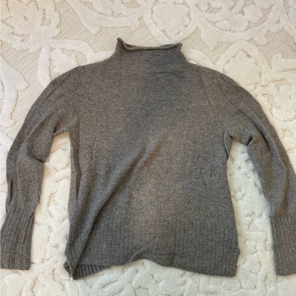 Madewell Inland Turtleneck Sweater in Coziest Yarn - Picture 5 of 10